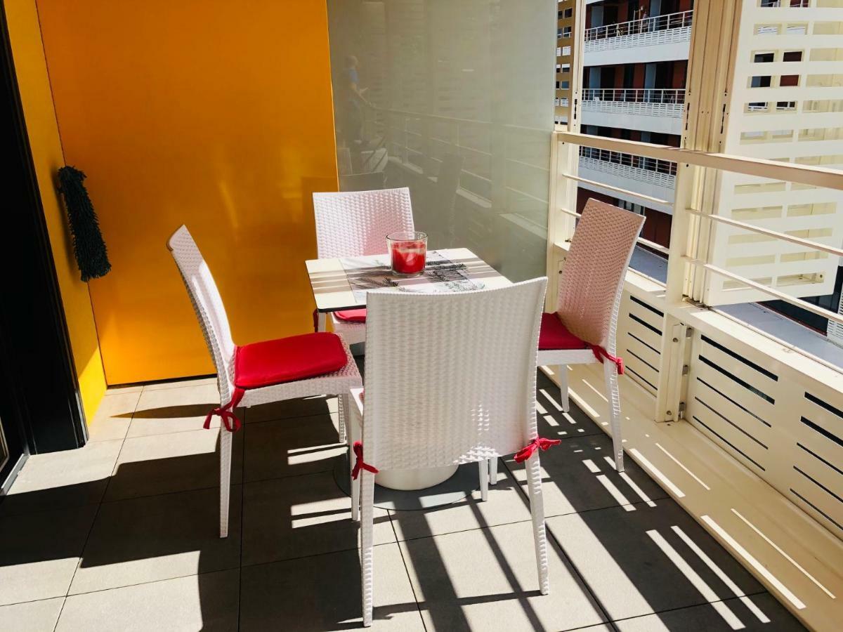 Vacances A Nice Terrasse Ensoleillee & Parking A La Gare Du Sud Exterior photo