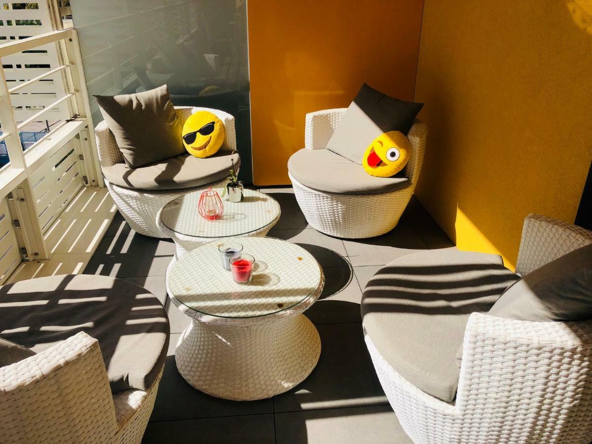 Vacances A Nice Terrasse Ensoleillee & Parking A La Gare Du Sud Exterior photo